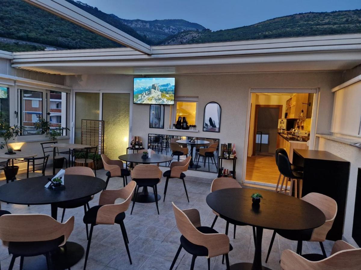 Apartmani Marina Kopitovic Petrovac Buitenkant foto