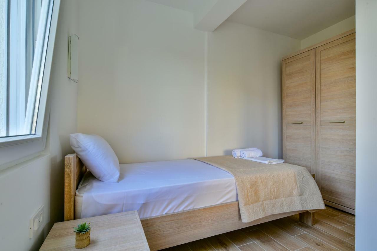 Apartmani Marina Kopitovic Petrovac Buitenkant foto