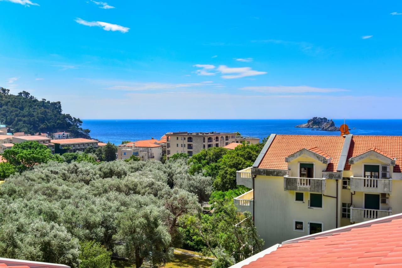 Apartmani Marina Kopitovic Petrovac Buitenkant foto